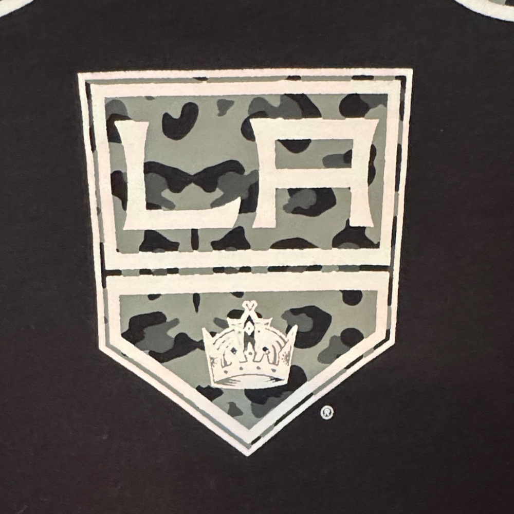 '47 LA Kings Black Kings Sweatshirt - Picture 2 of 7
